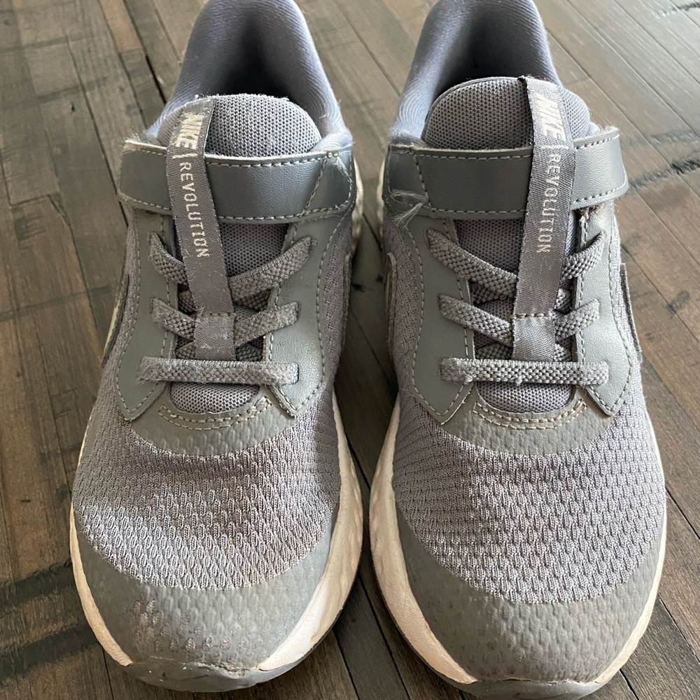 Nike Revolution Shoes